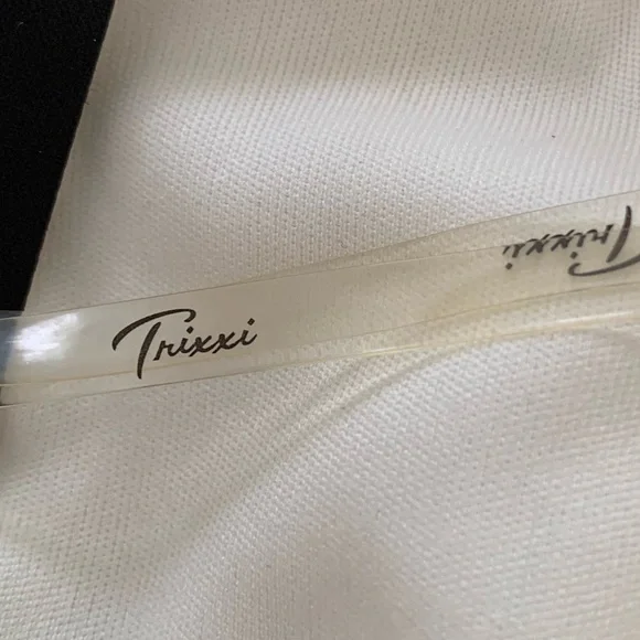 Trixxi Dress Juniors M White Cream Cut Out Back Lined Lace Adjustable Straps - Picture 16 of 16